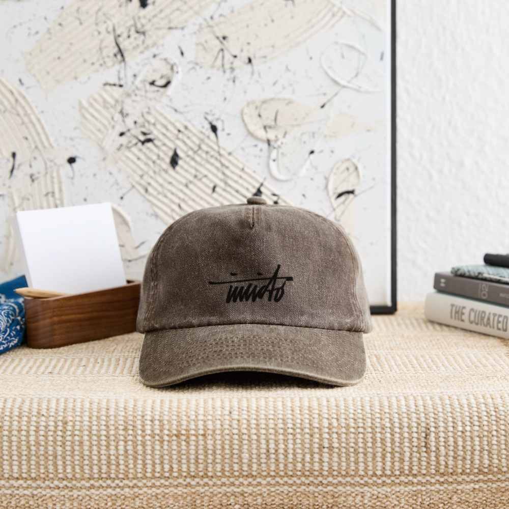 INVCITO SCRIPT BLACK RELAXED VINTAGE CAP - Vintage Braun
